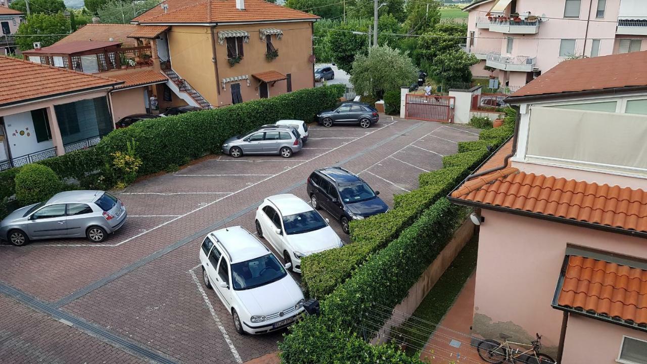 Mansarda Stefania Lägenhet Ameglia Exteriör bild